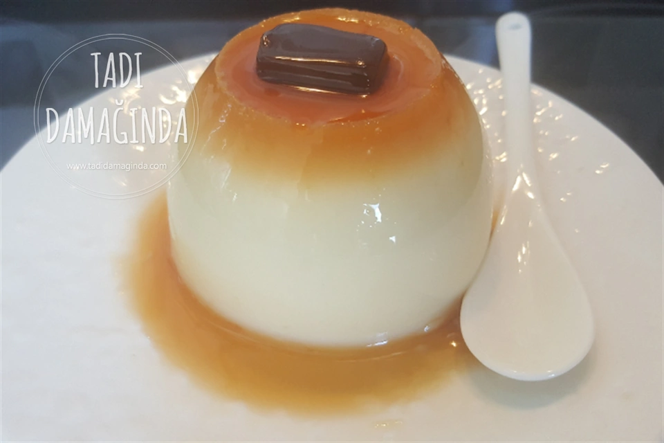 Tek Yumurtalı Fırınsız Yalancı Krem Karamel