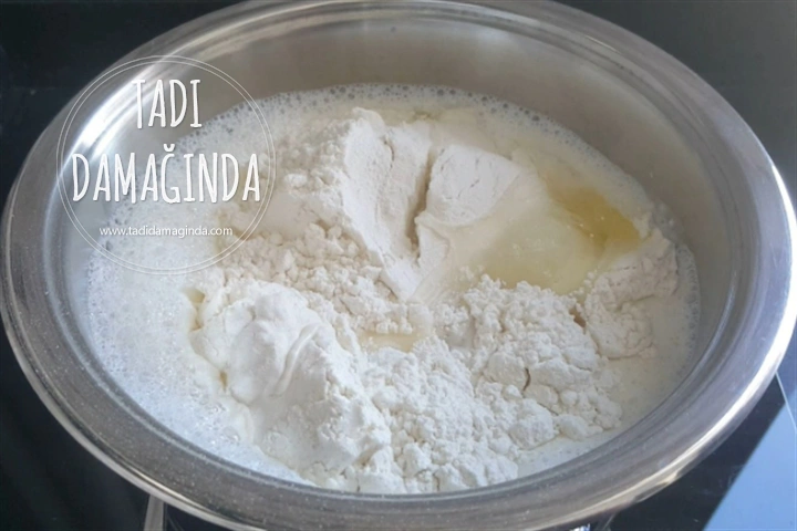 Tek Yumurtalı Fırınsız Yalancı Krem Karamel