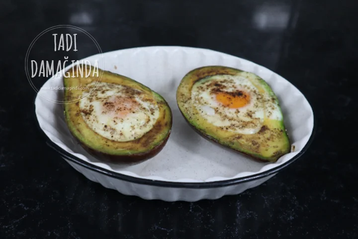 Yumurtalı Avokado Sandal