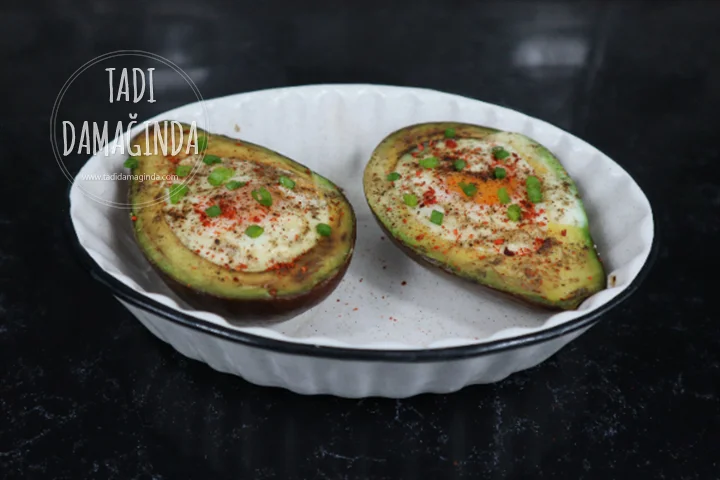 Yumurtalı Avokado Sandal