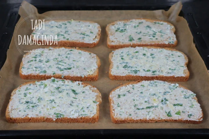 3 Peynirli Sarımsaklı Çıtır Ekmekler