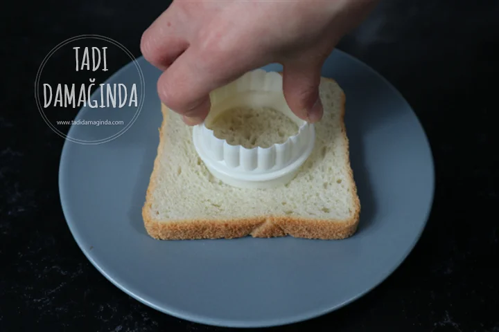 Avokadolu Yumurtalı Kanepe