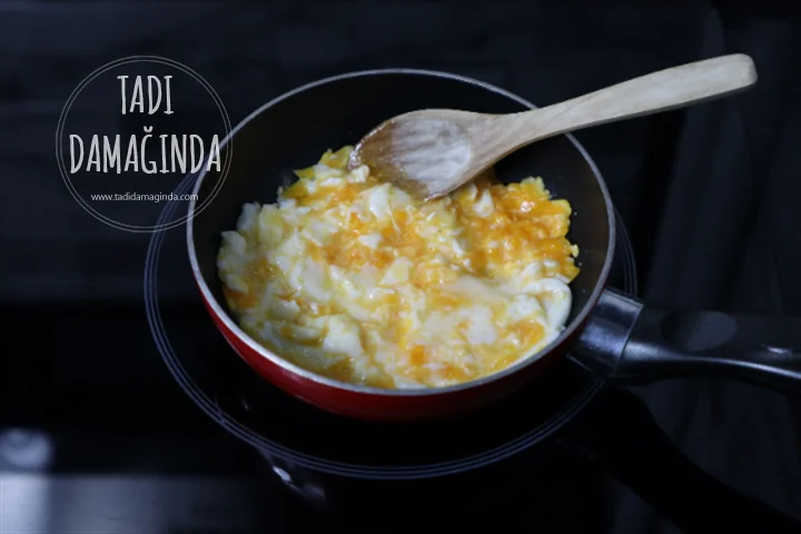 Avokadolu Yumurtalı Tost