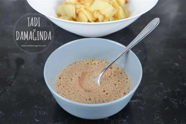 İspanyol Omleti (Soğanlı Patatesli Yumurta)