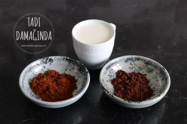 Kakaolu Sütlü Türk Kahvesi