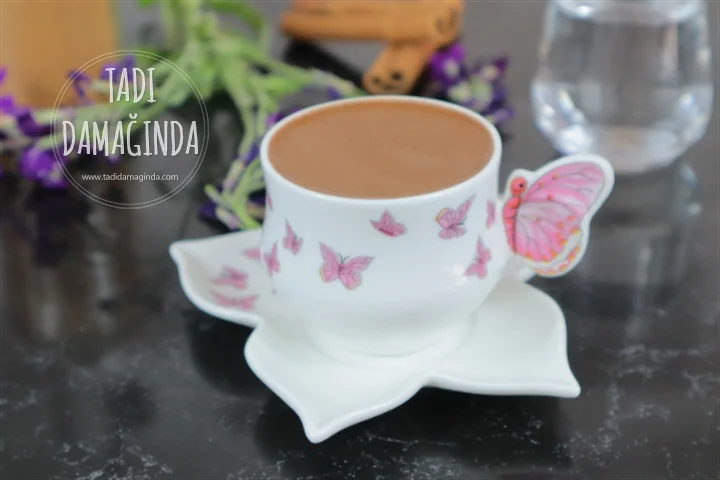 Kakaolu Tarçınlı Türk Kahvesi