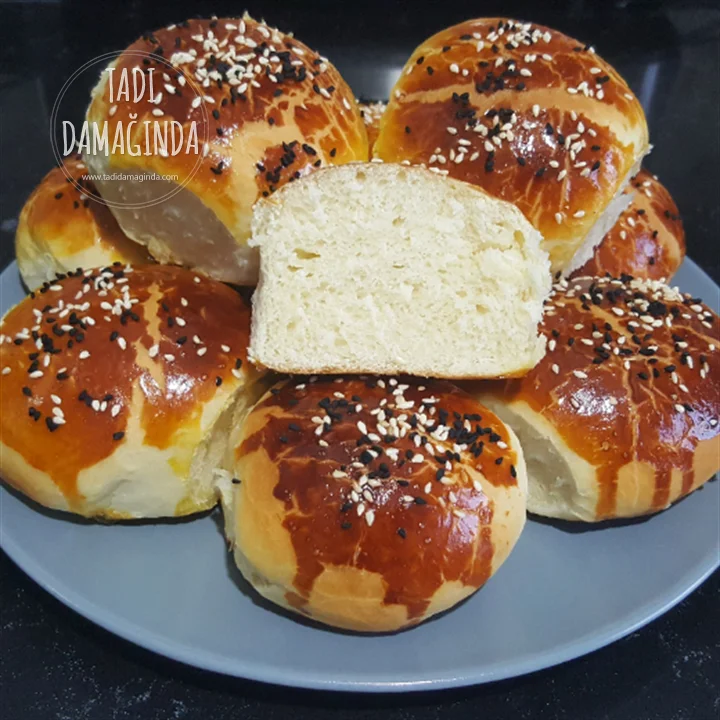 Yoğurtlu Mayalı Puf Poğaça