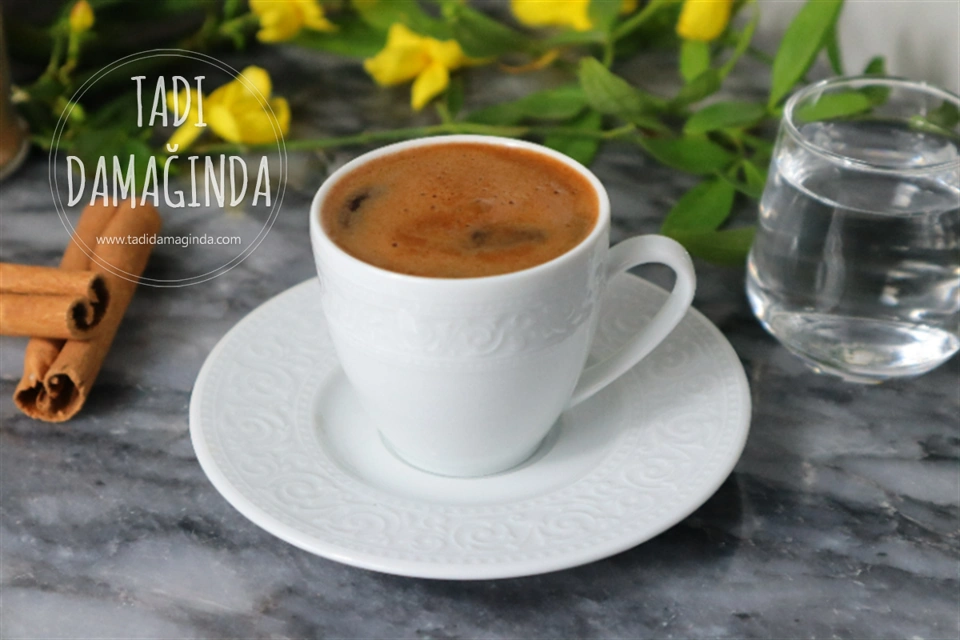 Tarçınlı Türk Kahvesi