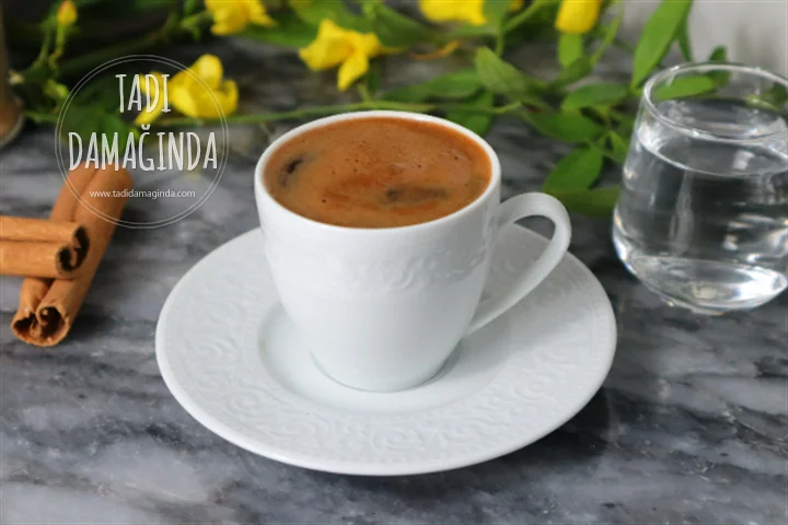 Tarçınlı Türk Kahvesi