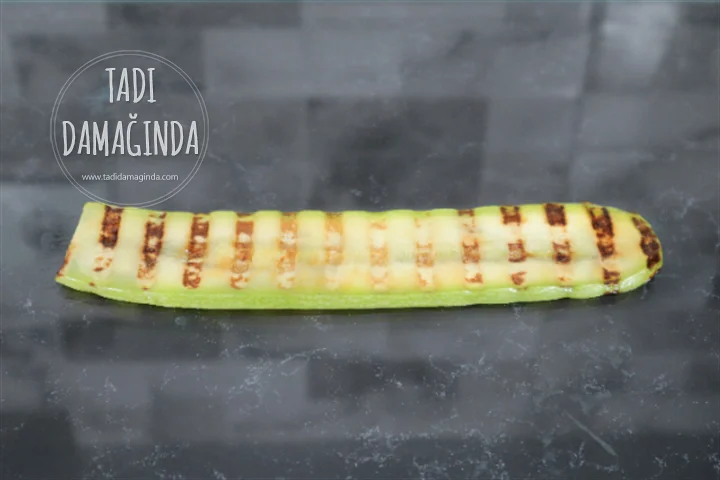 Tost Makinesinde Kabak Rulo