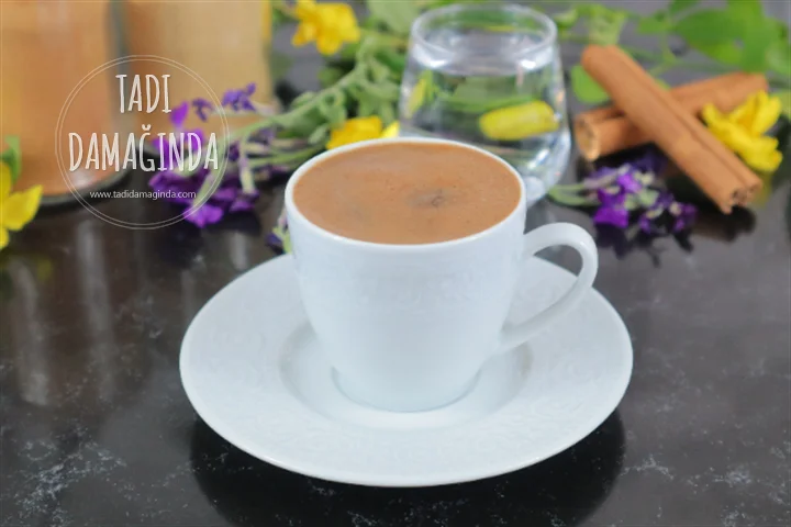 Zencefilli Tarçınlı Türk Kahvesi