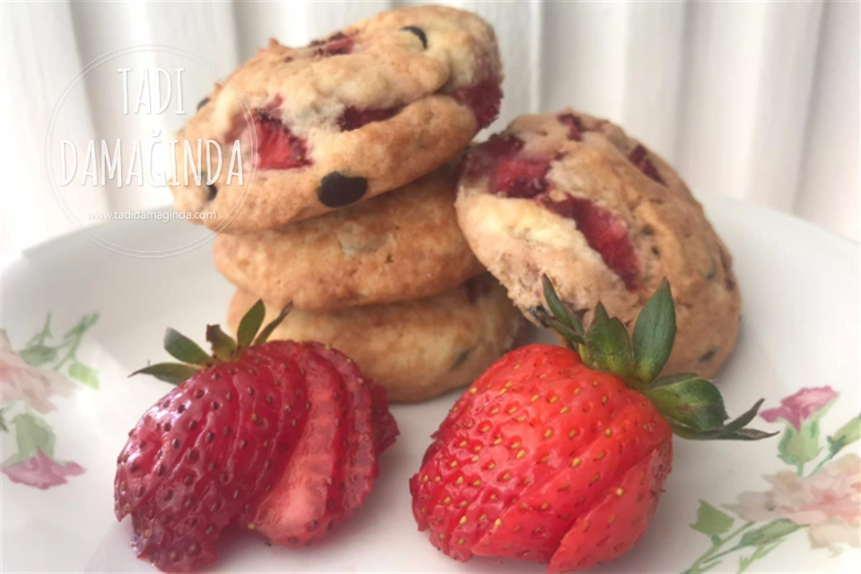 Çilekli Cookie