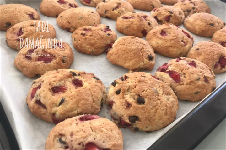Çilekli Cookie