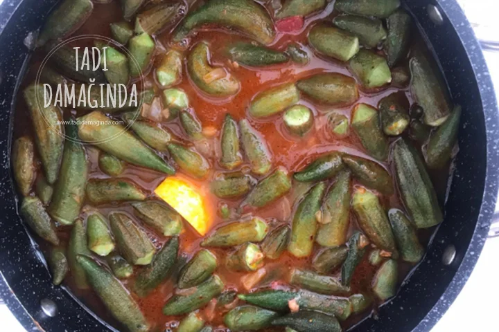 Zeytinyağlı Bamya Yemeği
