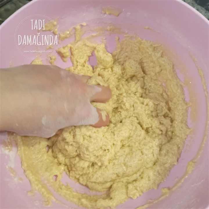 Buzlukta Saklanabilen Peynirli Kıyır Poğaça