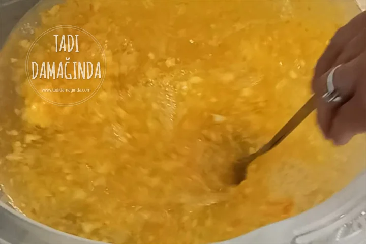 Ev Yapımı Limonata (1 Portakal 1 Limondan)