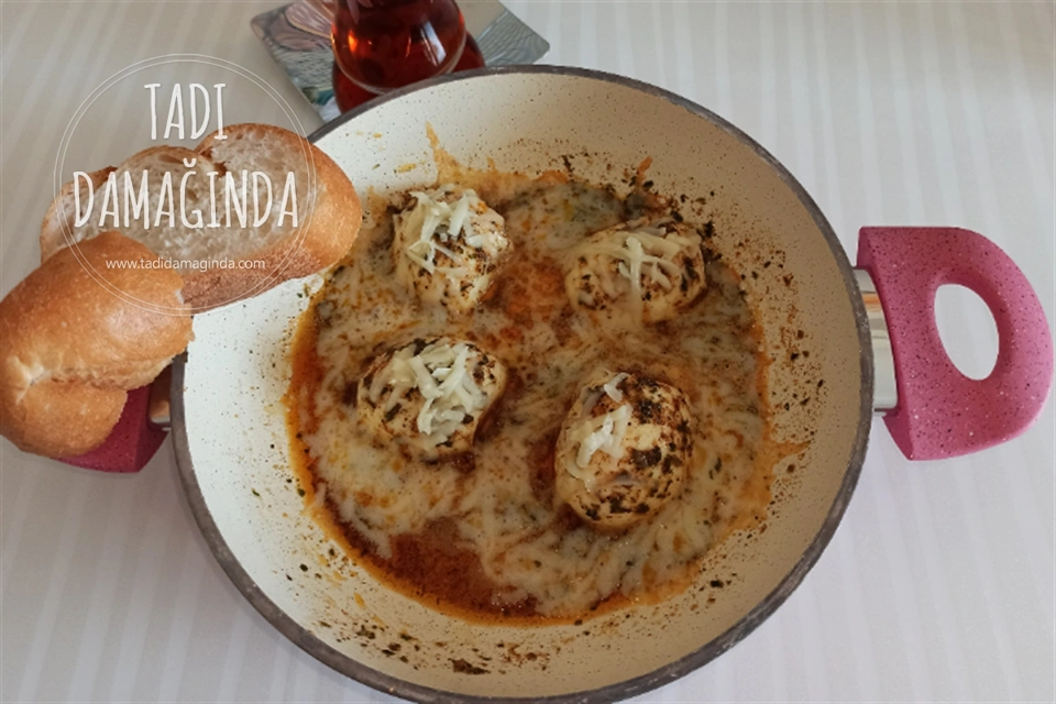 Kaşarlı Yumurta Kapama