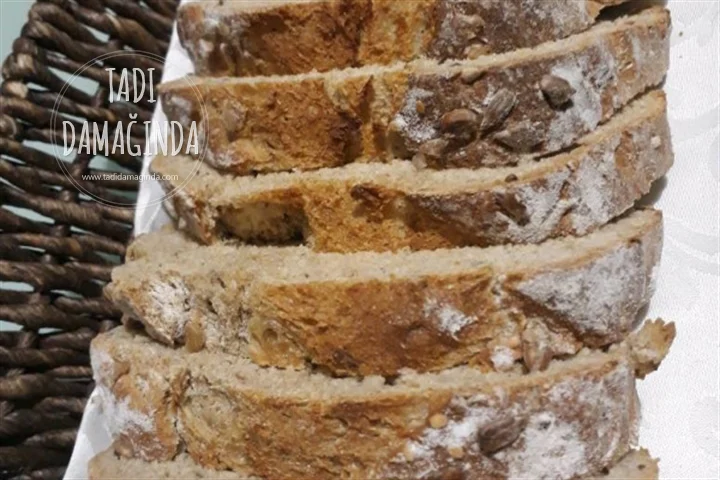 3 Unlu Keten Tohumlu Ekmek