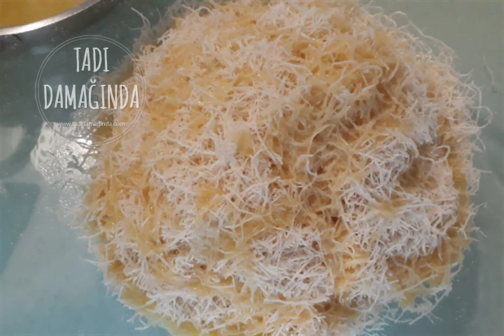 Cevizli Kadayıf Tatlısı