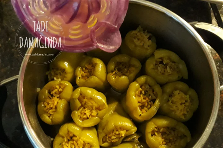 Ege Usulü Dolma Biber