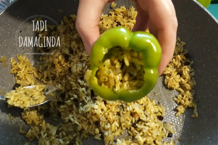 Ege Usulü Dolma Biber