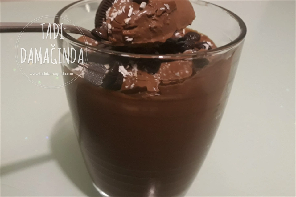 Labneli Çikolatalı Puding