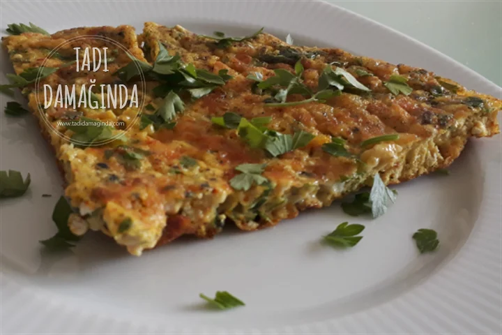 Lorlu Kaşarlı Omlet