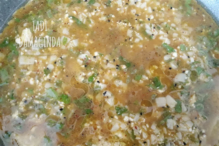 Lorlu Kaşarlı Omlet