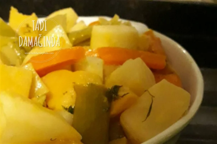 Pırasalı ve Ayvalı Portakallı Kereviz