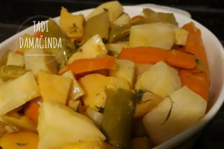 Pırasalı ve Ayvalı Portakallı Kereviz