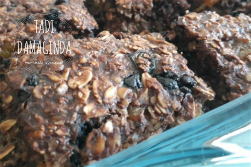 Unsuz ve Yağsız Kakaolu Kek