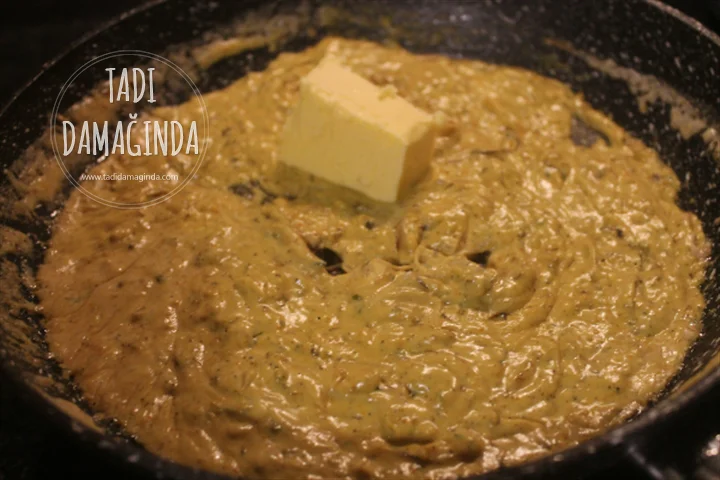 Nefis Sosuyla Fırında Tavuk Pirzola