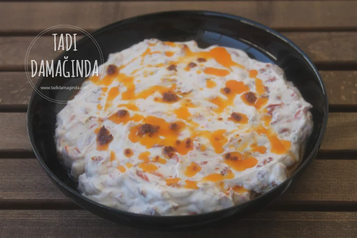 Yoğurtlu Köz Biber Mezesi