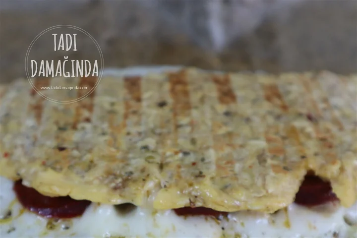 Glütensiz Baharatlı Yulaf Tost