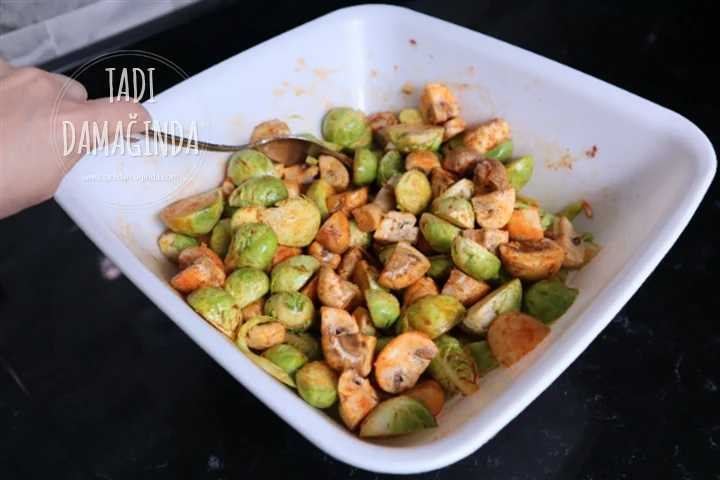 Fırında Mantarlı Brüksel Lahanası