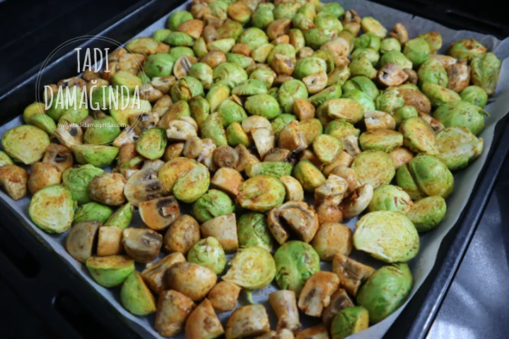 Fırında Mantarlı Brüksel Lahanası