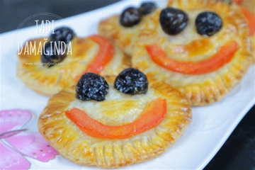 Milföyden Kaşarlı Gülen Suratlar