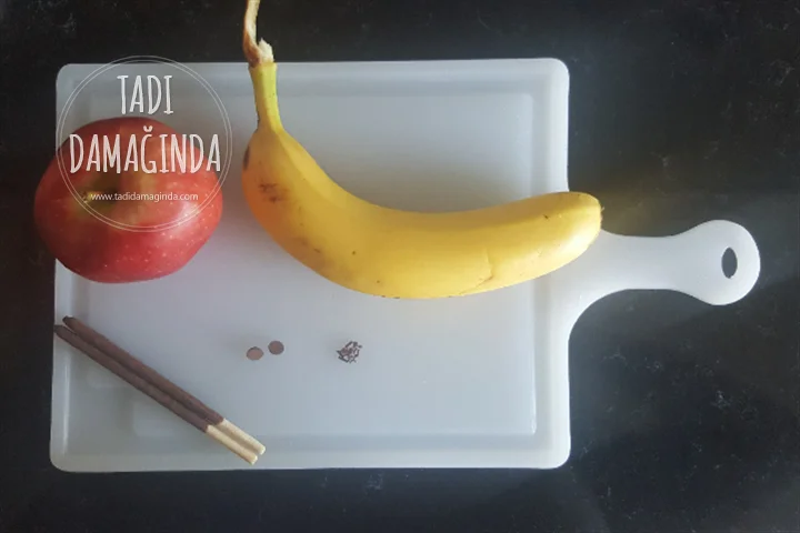 Muz ve Elmadan Sevimli Salyangoz