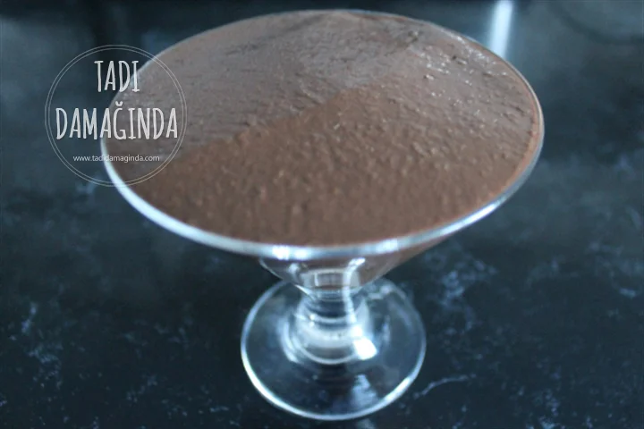 Puding Tadında Muzlu Kakaolu Avokado