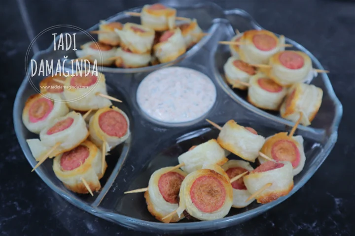 Sosisli Çıtır Yufkalar