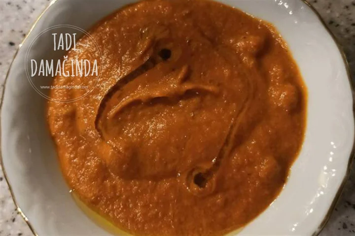 Ajvar (Ayvar) Sos