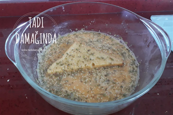 Baharatlı Yumurtalı Ekmek