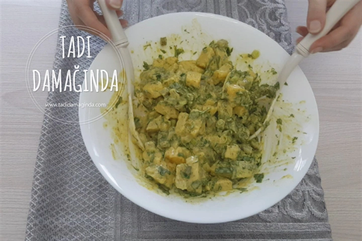 Hardallı Patates Salatası