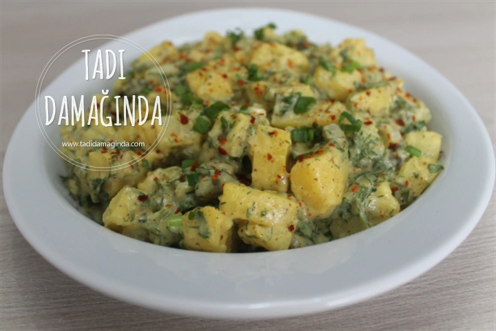 Hardallı Patates Salatası