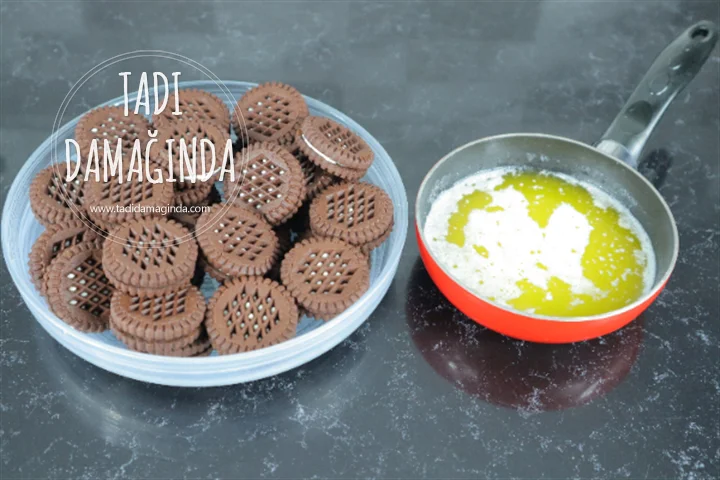 Pişmeyen Çikolatalı Pasta