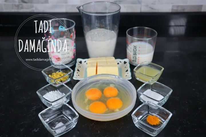 Glazürlü Tereyağlı Limonlu Kek