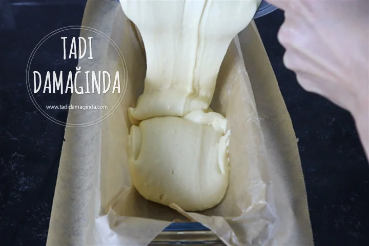 Glazürlü Tereyağlı Limonlu Kek