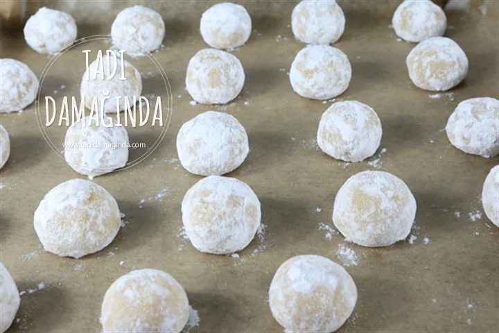 Lezzetinden Çatlayan Limonlu Kurabiye