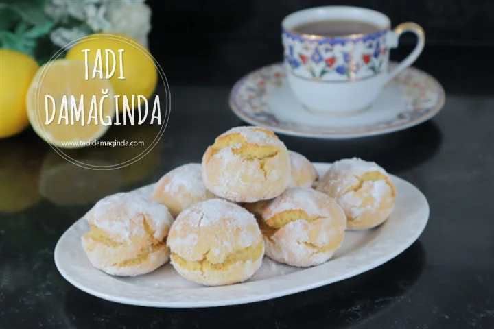 Lezzetinden Çatlayan Limonlu Kurabiye