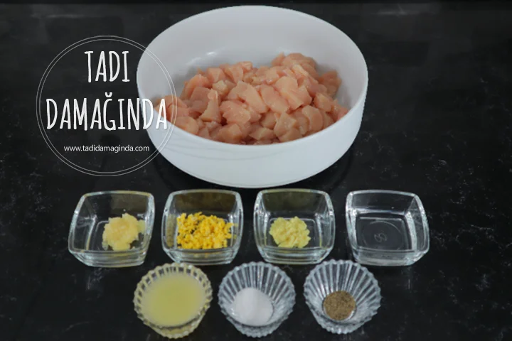 Hindistan Cevizi Sütlü Limonlu Enfes Tavuk Sote